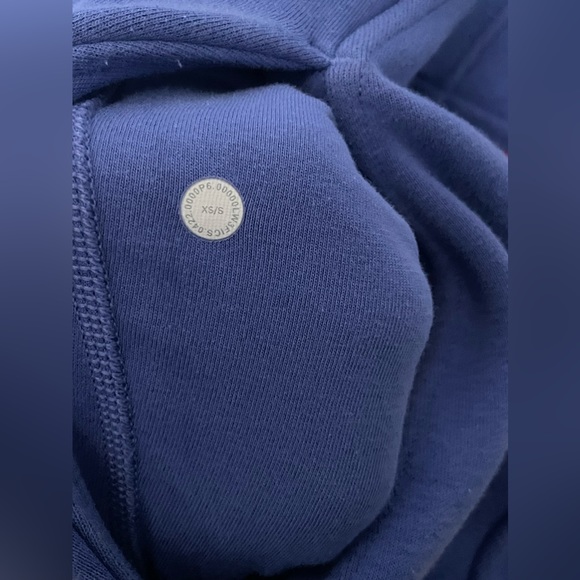 XS/S Oversized half zip lulu sweater - Picture 4 of 5